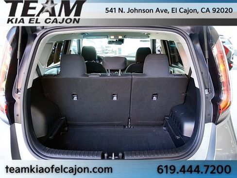 Used 2023 Kia Soul LX FWD image 13
