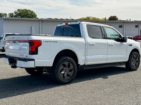 New 2025 Ford F150 Lightning Lariat image 3