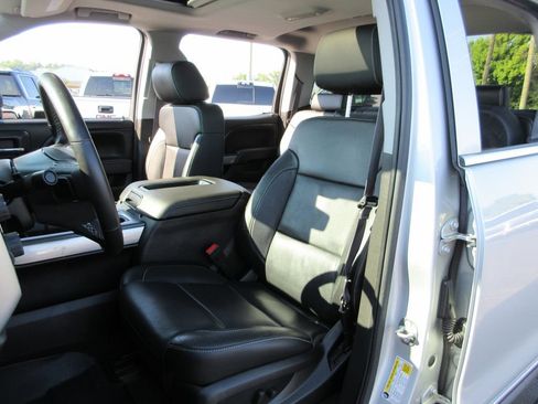 Used 2015 GMC Sierra 1500 SLT w/ Driver Alert Package AWD/4WD image 25