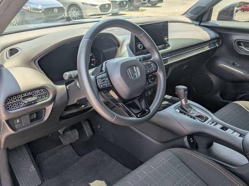 Used 2024 Honda HR-V Sport image 32