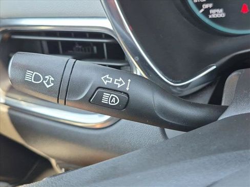 Certified 2023 Chevrolet Equinox LS FWD image 16