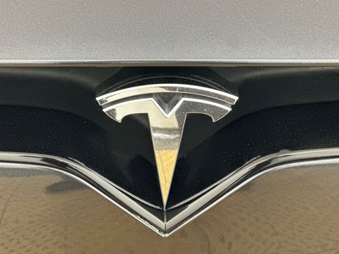 Used 2024 Tesla Model X AWD/4WD image 26