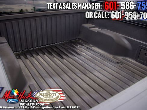 Used 2021 Toyota Tacoma SR5 AWD/4WD image 6
