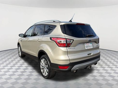 Used 2018 Ford Escape Titanium w/ Ford Safe & Smart Package AWD/4WD image 7
