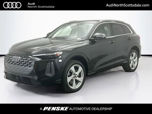 Certified 2025 Audi Q5 2.0T Premium Plus w/ Premium Plus image 1