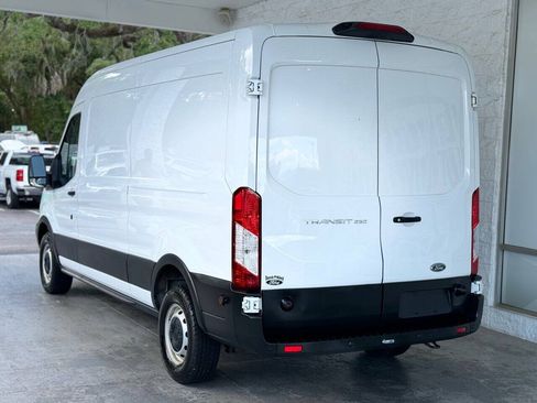 Used 2019 Ford Transit 250 148 Medium Roof RWD image 8