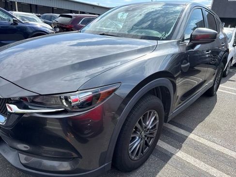 Used 2019 MAZDA CX-5 Touring FWD image 2