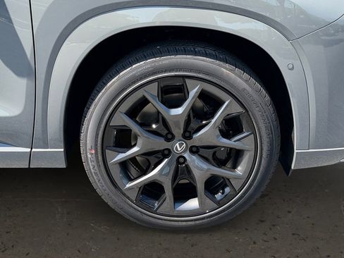 New 2026 Lexus TX 500h AWD image 24
