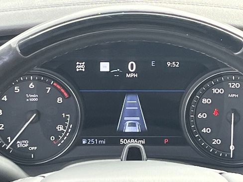 Used 2022 Cadillac XT6 Sport w/ Technology Package image 17