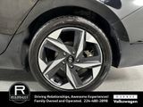 Used 2023 Hyundai Elantra Limited image 5