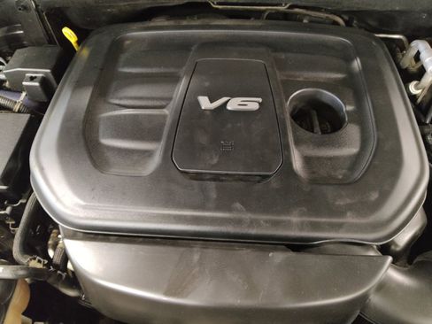 Used 2017 Jeep Grand Cherokee Limited image 30