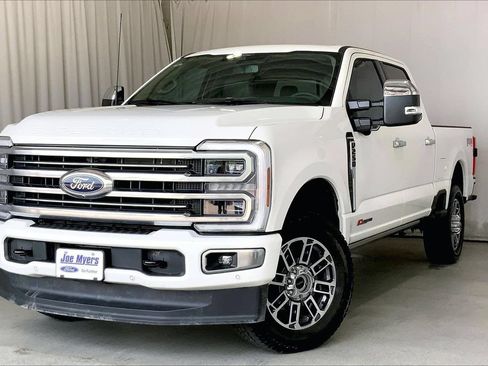 Used 2026 Ford F250 Platinum w/ Platinum Plus Package AWD/4WD image 12