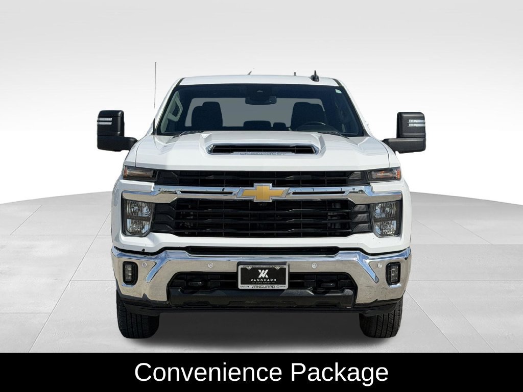 Used 2025 Chevrolet Silverado 2500 LT w/ Safety Package AWD/4WD image 3
