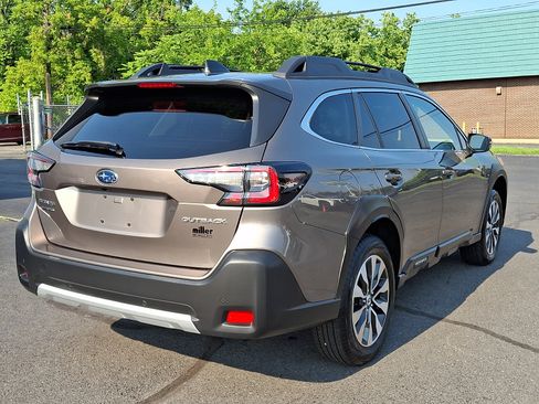 Certified 2024 Subaru Outback Limited AWD/4WD image 6