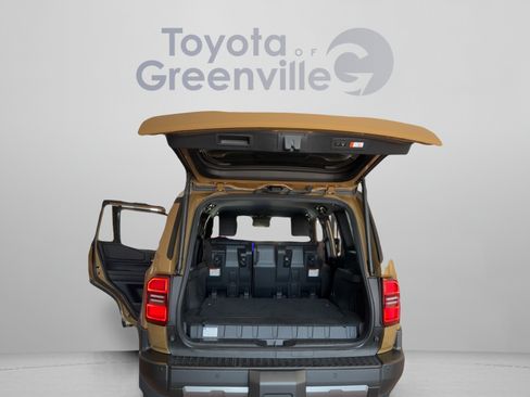 Used 2024 Toyota Land Cruiser AWD/4WD image 40