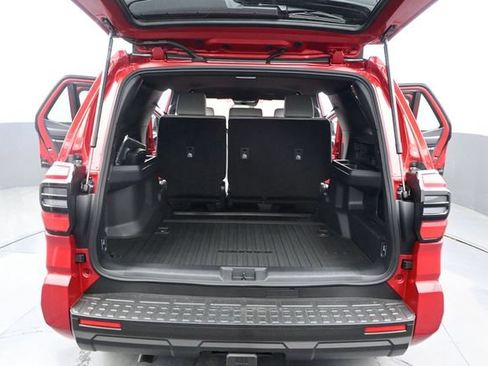New 2026 Toyota 4Runner SR5 RWD image 12