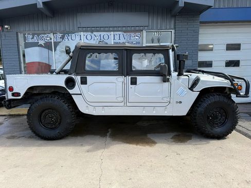 Used 1993 HUMMER H1 4-Door Open Top AWD/4WD image 2