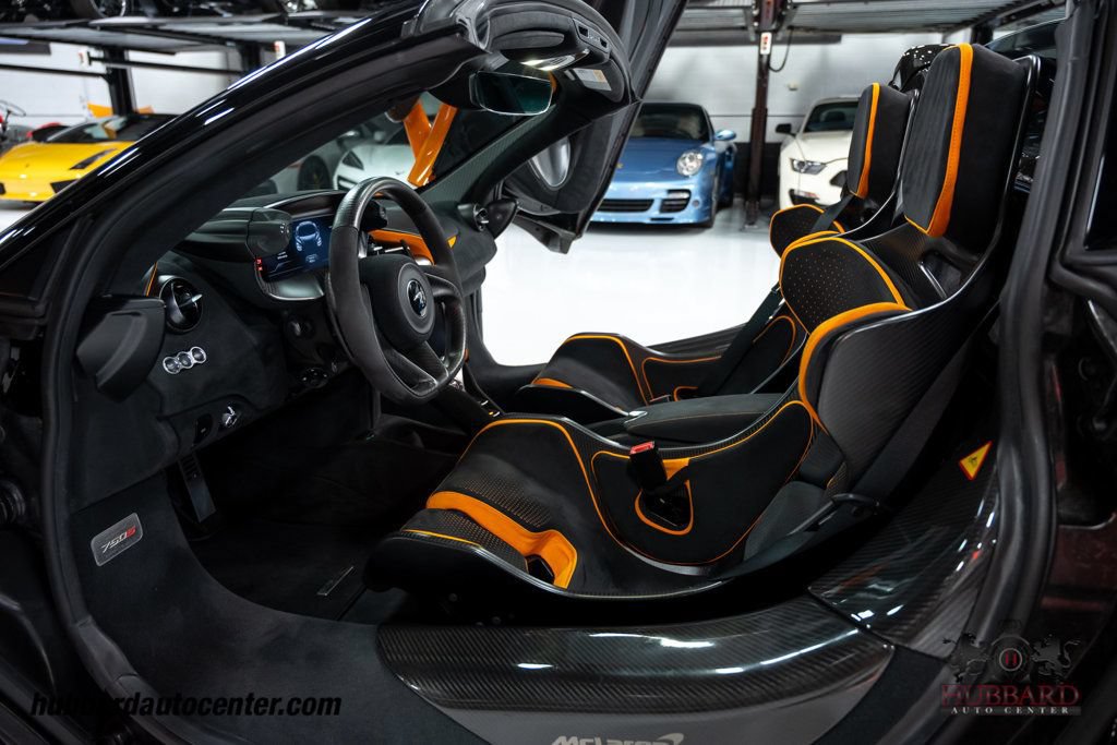 Used 2024 McLaren 750S Spider RWD image 16
