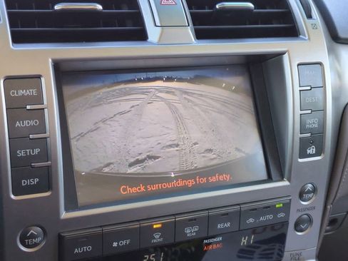 Used 2012 Lexus GX 460 image 23