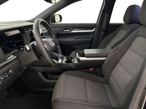 Certified 2026 GMC Terrain Elevation AWD/4WD image 12