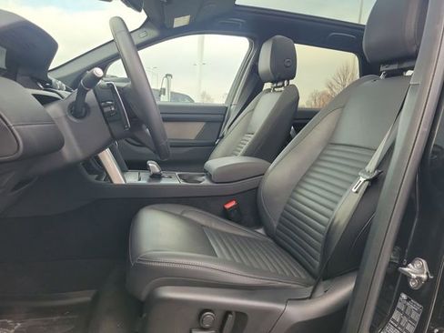 Used 2025 Land Rover Discovery Sport Dynamic SE AWD/4WD image 19