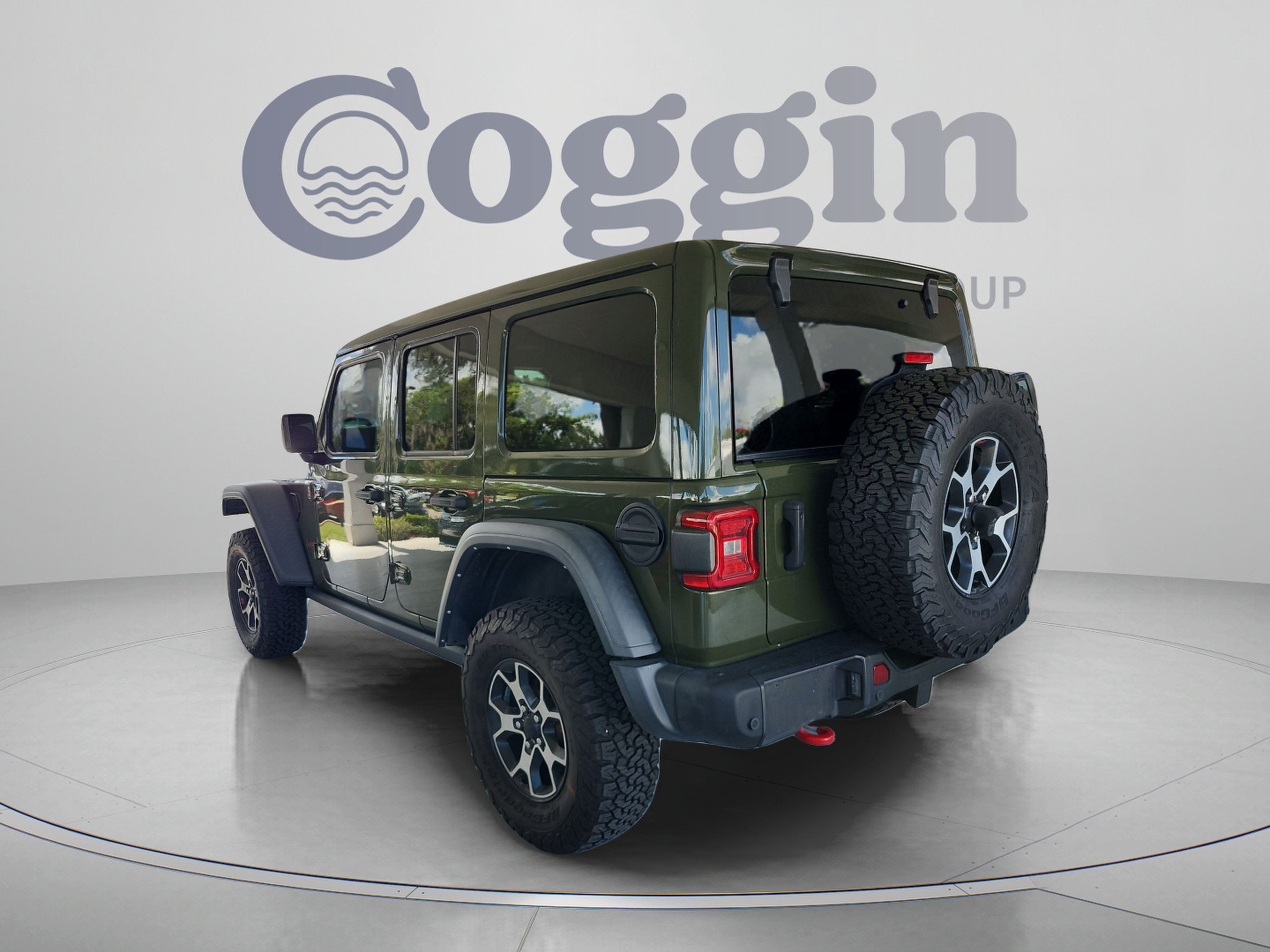 Used 2022 Jeep Wrangler Unlimited Rubicon w/ Steel Bumper Group AWD/4WD image 3