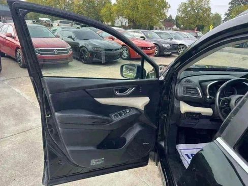 Used 2020 Subaru Ascent Limited w/ Technology Package image 6