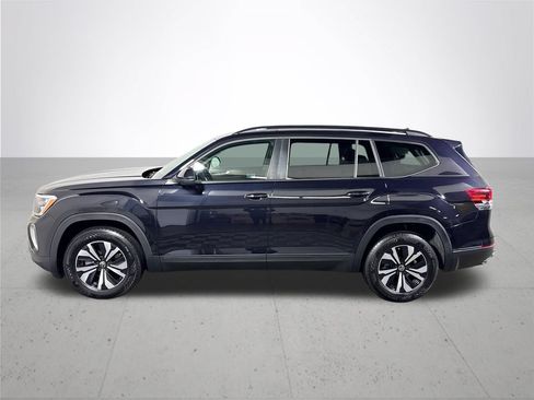 Certified 2025 Volkswagen Atlas SE AWD/4WD image 10