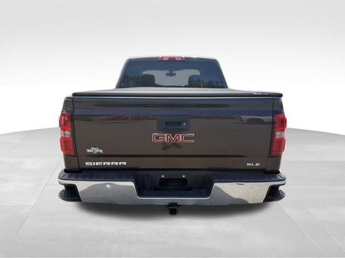 Used 2016 GMC Sierra 1500 SLE w/ Suspension Package, Off-Road AWD/4WD image 4