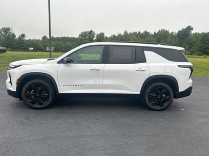 New 2027 Chevrolet Traverse LT w/ Midnight/Sport Edition