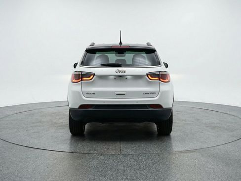 Used 2025 Jeep Compass Limited AWD/4WD image 7