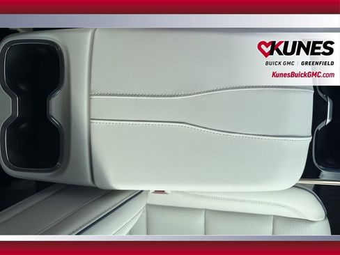 New 2026 Buick Enclave Avenir w/ Super Cruise Package image 32