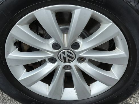 Used 2012 Volkswagen Passat 2.5 S FWD image 34