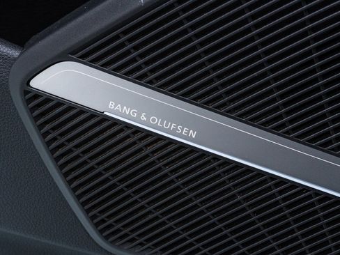 Used 2022 Audi Q5 2.0T Premium Plus image 17