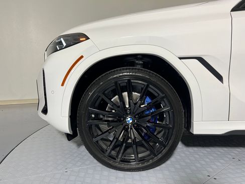 New 2026 BMW X6 xDrive40i image 11