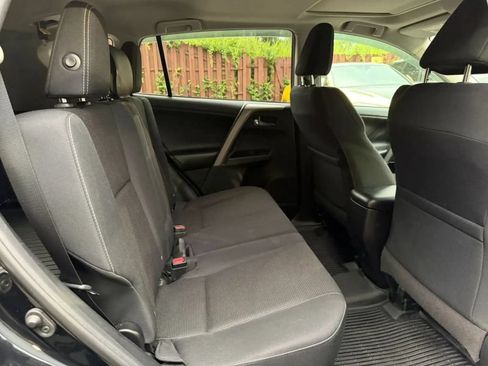 Used 2018 Toyota RAV4 XLE w/ Plus Extra Value Package AWD/4WD image 23