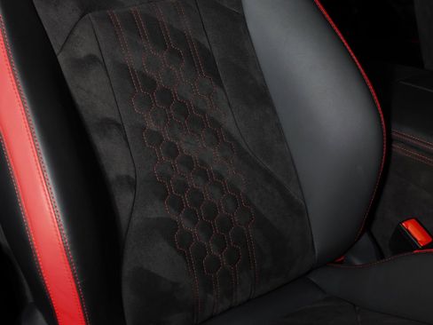 Used 2023 Lamborghini Urus S image 49