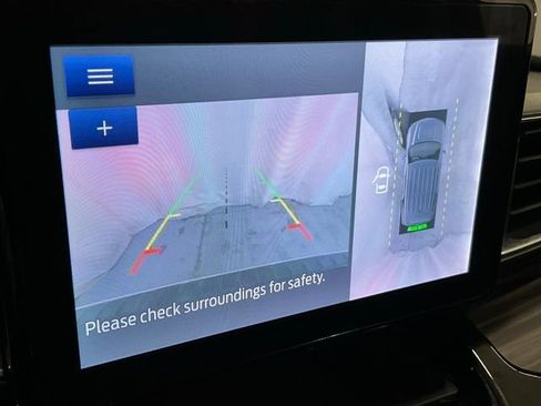 Used 2023 Ford Explorer Limited w/ Hybrid Equipment Group 310A image 28