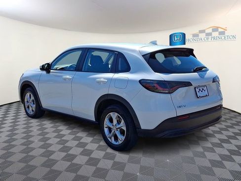 Used 2023 Honda HR-V LX image 4