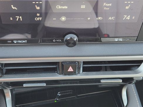 Used 2023 Lexus RX 350 FWD image 18