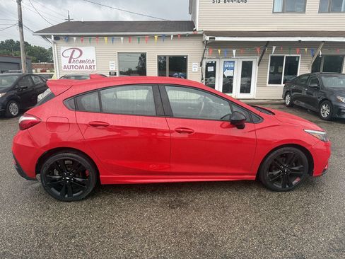 Used 2018 Chevrolet Cruze LT w/ Convenience Package FWD image 5