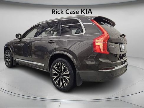 Used 2023 Volvo XC90 T8 Plus w/ Protection Package Premier image 7