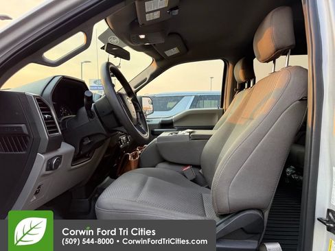 Used 2018 Ford F150 XLT AWD/4WD image 2
