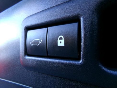 Used 2021 Lexus UX 250h w/ Premium Package image 33