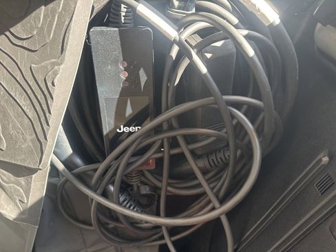 Used 2023 Jeep Wrangler Unlimited Rubicon 4xe image 25