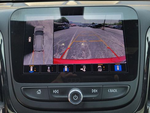 Used 2023 Chevrolet Equinox RS image 22