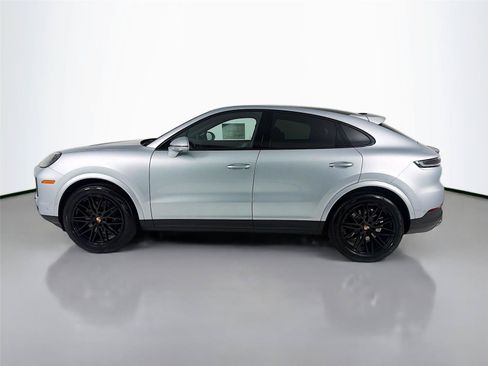 New 2026 Porsche Cayenne Coupe AWD/4WD image 2
