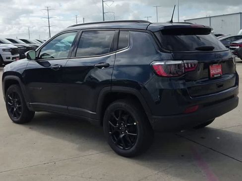 New 2026 Jeep Compass Latitude AWD/4WD image 6