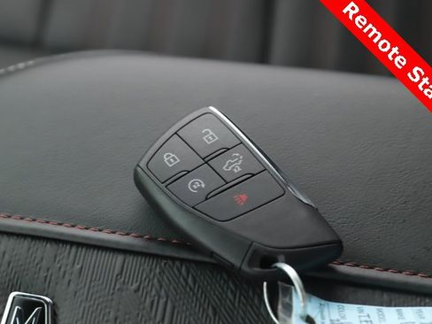 Used 2026 GMC Sierra 2500 AT4X image 3