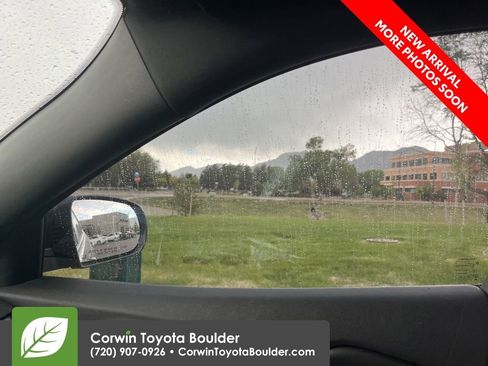 Used 2019 Jeep Cherokee High Altitude AWD/4WD image 11